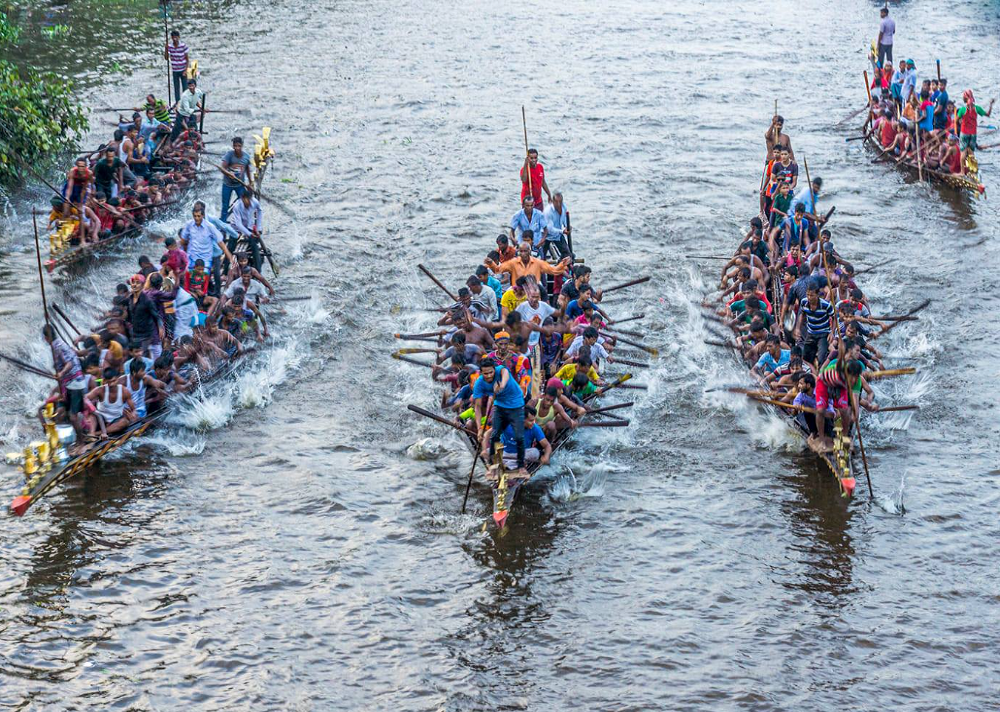 Traditional Sports of Bangladesh: Lathi Khela and Boat Racing Traditional Sports of Bangladesh