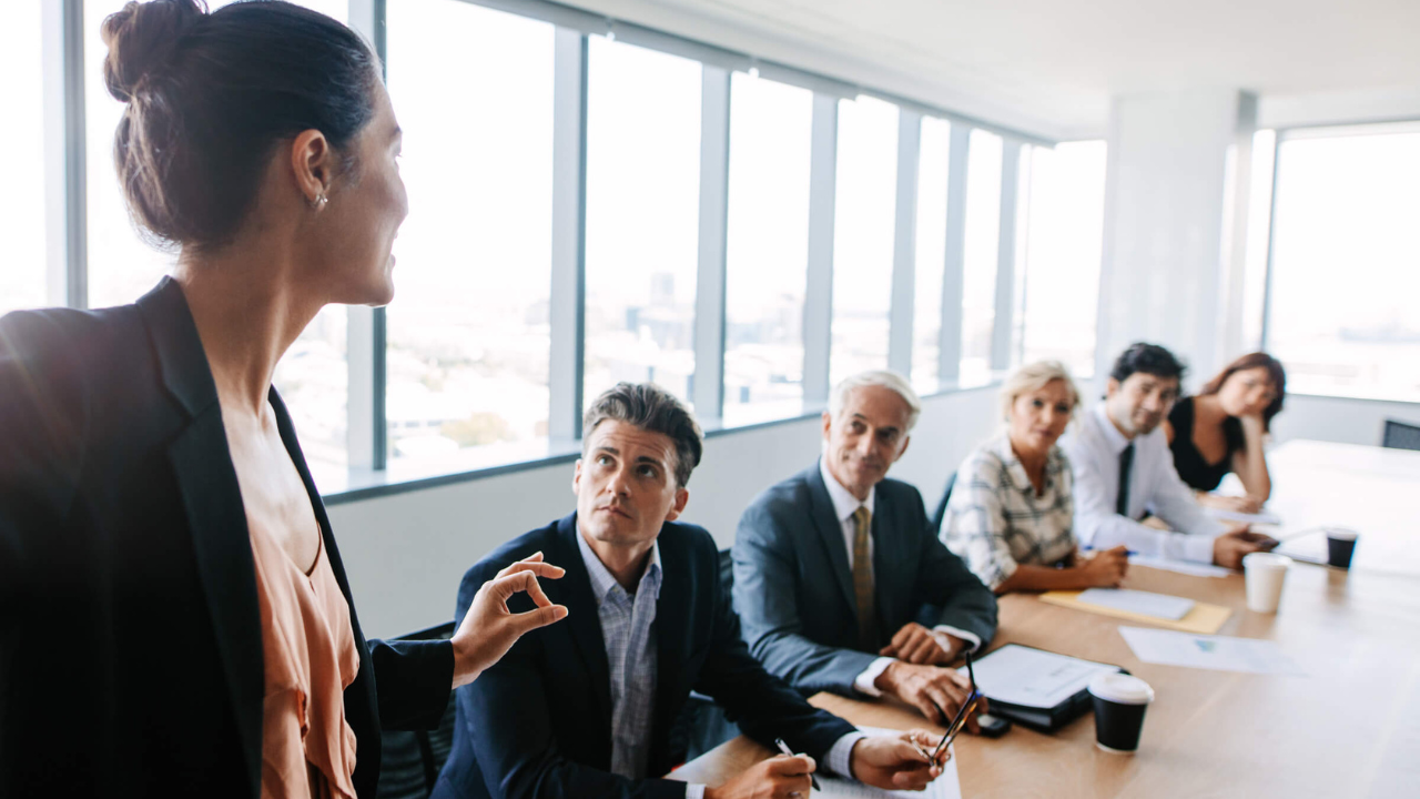 How to Give a Strong Interview Introduction: Key Points